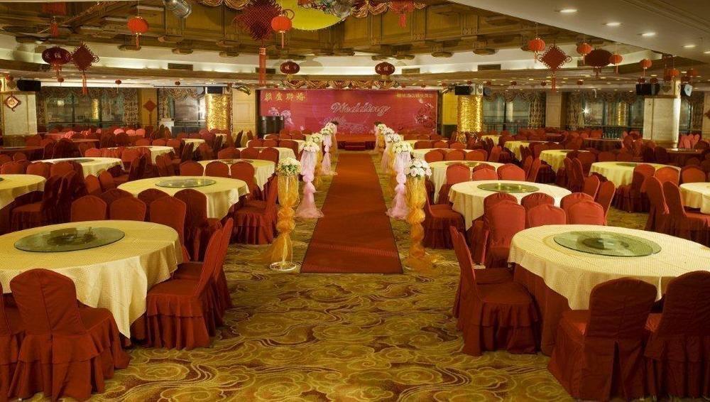 Hotel Silverland Дунгуань Екстер'єр фото